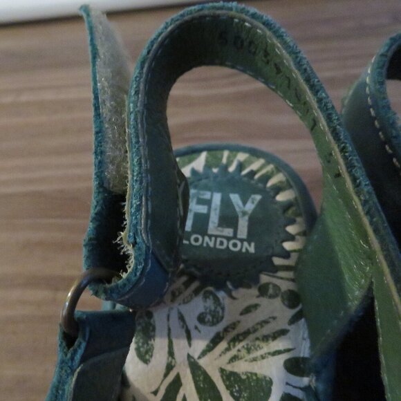 FLY LONDON Leather Yisa Wedge Sandals in Forest Green Sz US 6-6.5 / EU 38 - Picture 11 of 13